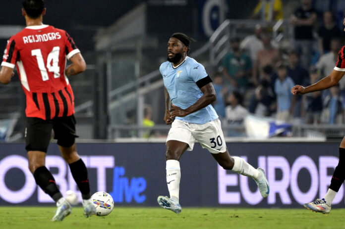 Nuno Tavares con la maglia della Lazio