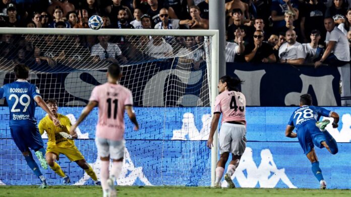 Nella foto il gol del Brescia contro il Palermo alla prima giornata di Serie B